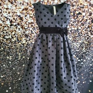 Cherokee Girls size 10 formal dress. Black